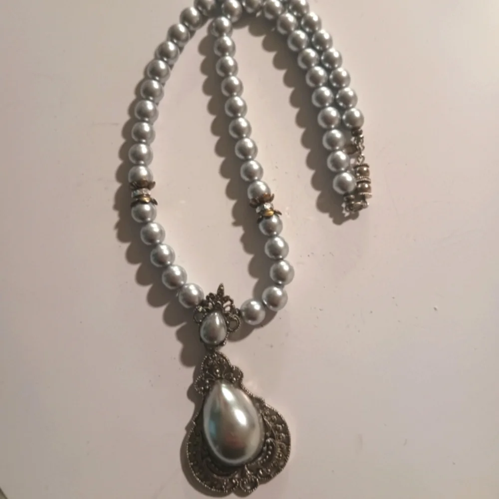 1928 Collection Victorian Style Faux Pearl Teardrop Necklace